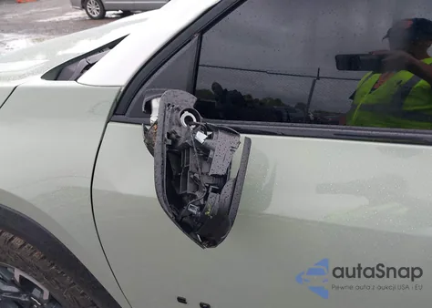 2025 Chevrolet Equinox Awd Activ from USA, damaged, VIN 3GNAXSEG5SL192952